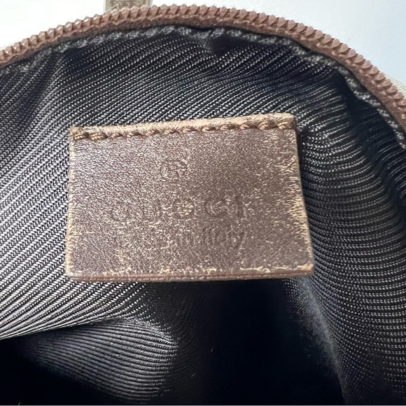 Gucci Pouch Bag Brown Canvas - Picture 15 of 17